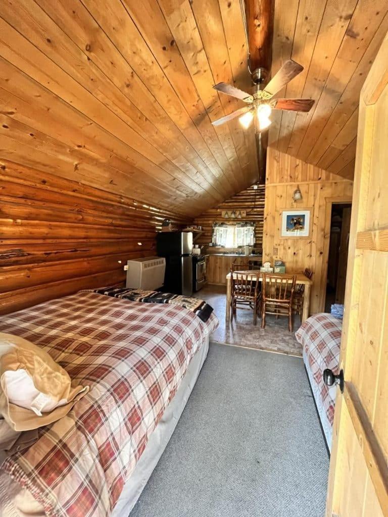 Silver Gate Lodging Cooke City Exterior photo